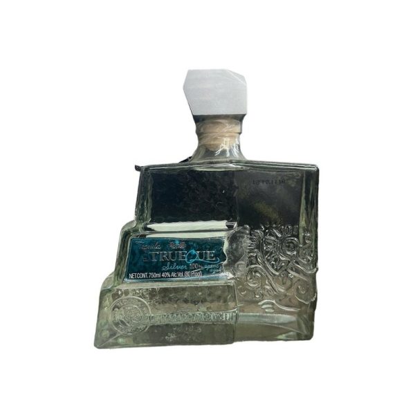 El-Trueque-Silver-Tequila-ForWhiskeyLovers-com-1.jpg