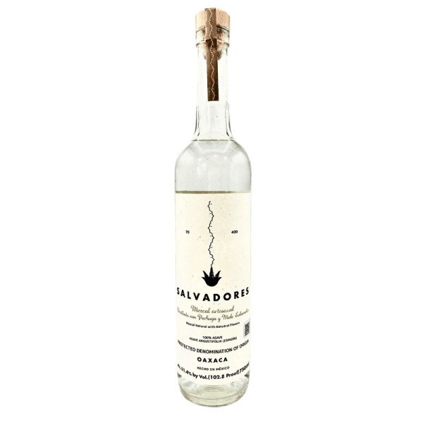 Salvadores-Pechuga-y-Mole-Coloradito-Mezcal-Artesa-0.png