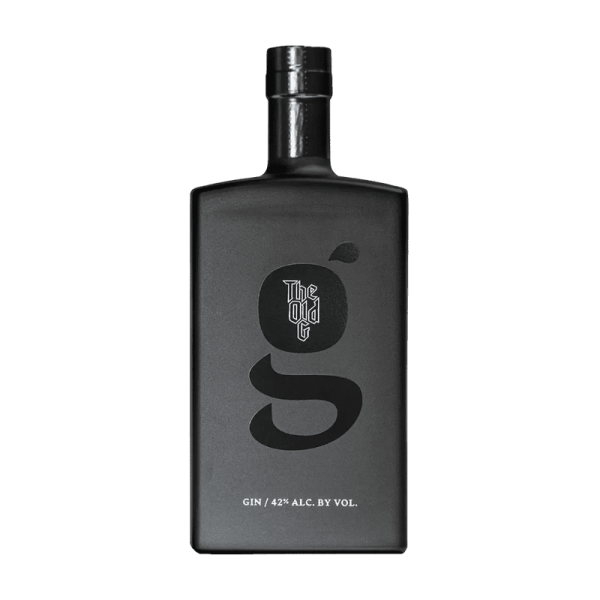 The-Old-G-Sipping-Gin-ForWhiskeyLovers-com-1.png